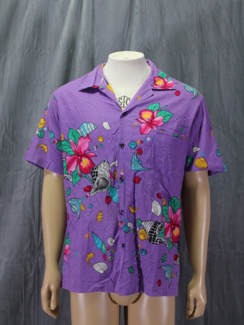 Vintage Hawaiian Shirt - Purple with Floral Pattern Hilo Hattie - Men's Large